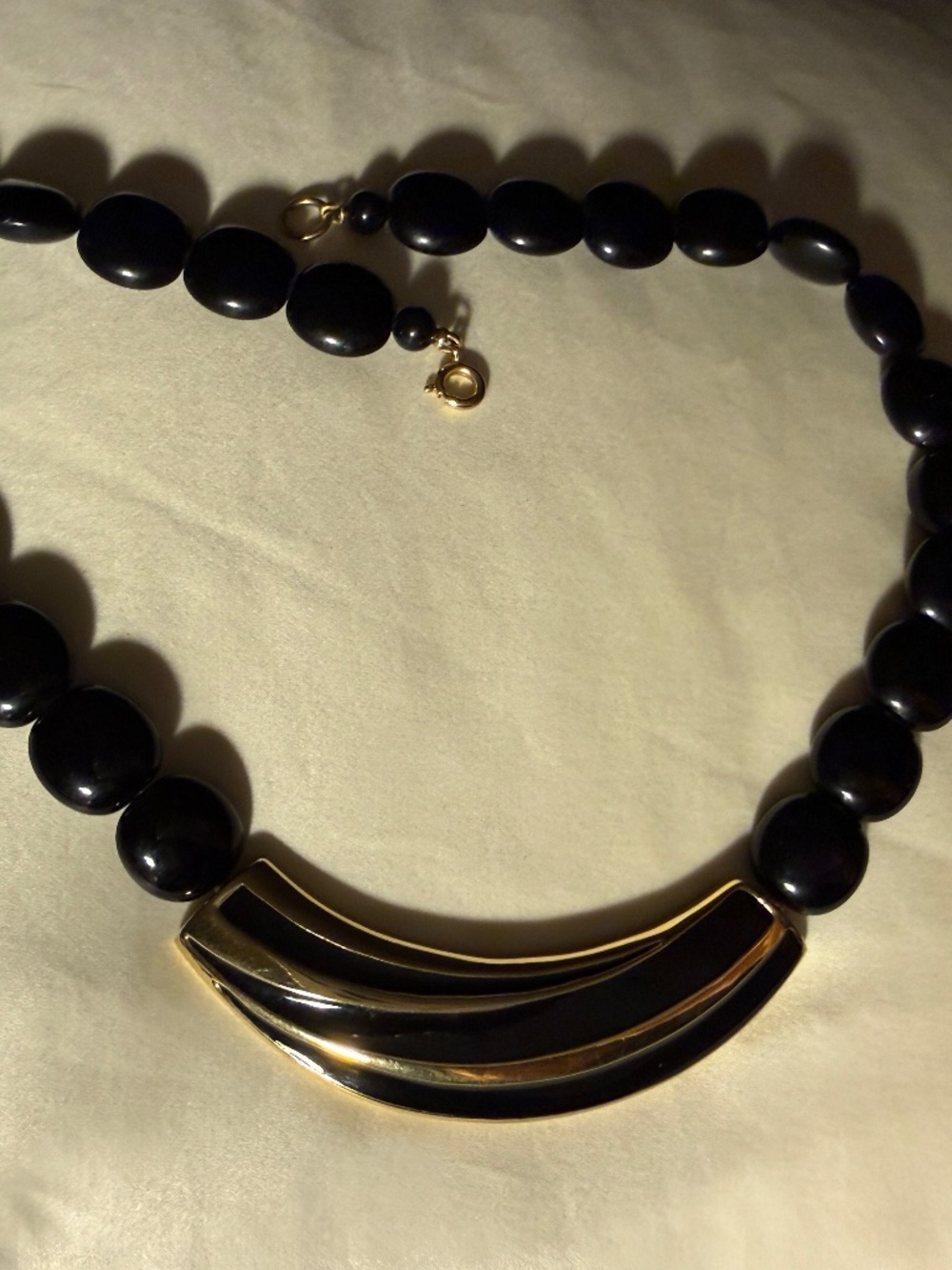 Trifari‎ Vintage Black Coin Pearl Egyptian motif 17” Necklace MAKE AN OFFER!